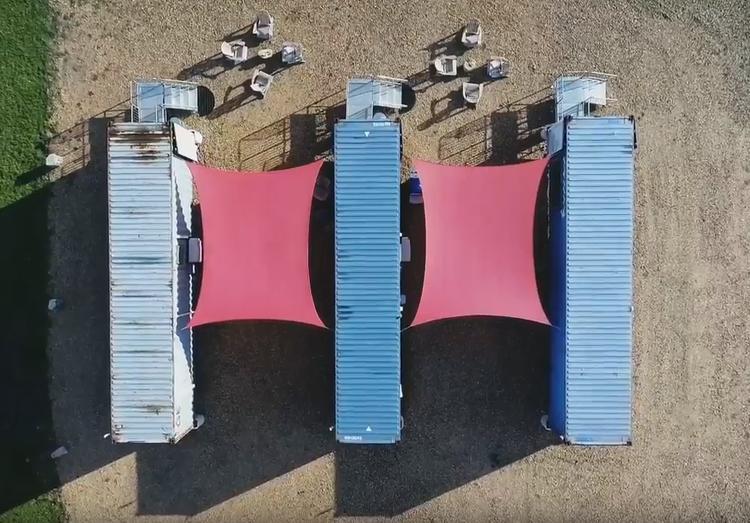 Round Top Flophouze Shipping Container Hotel - Houze 5 מראה חיצוני תמונה